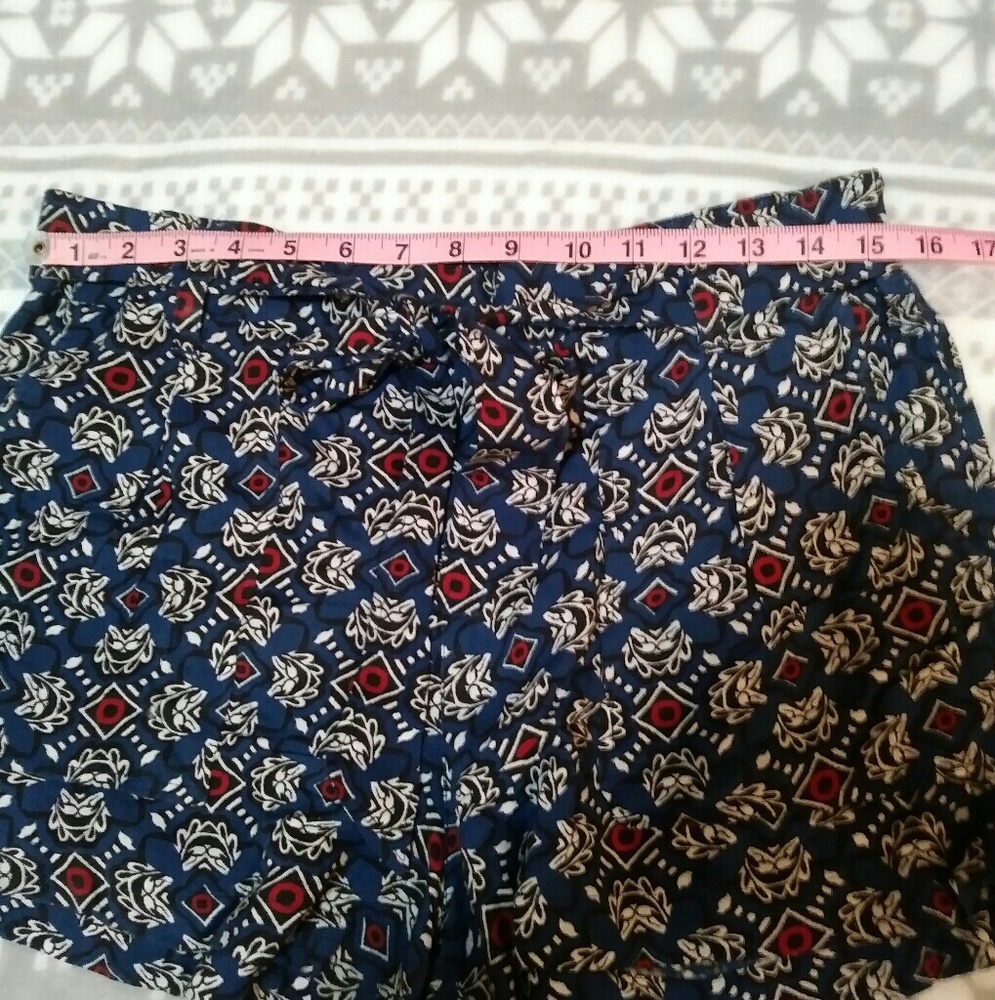 Jessica Simpson shorts